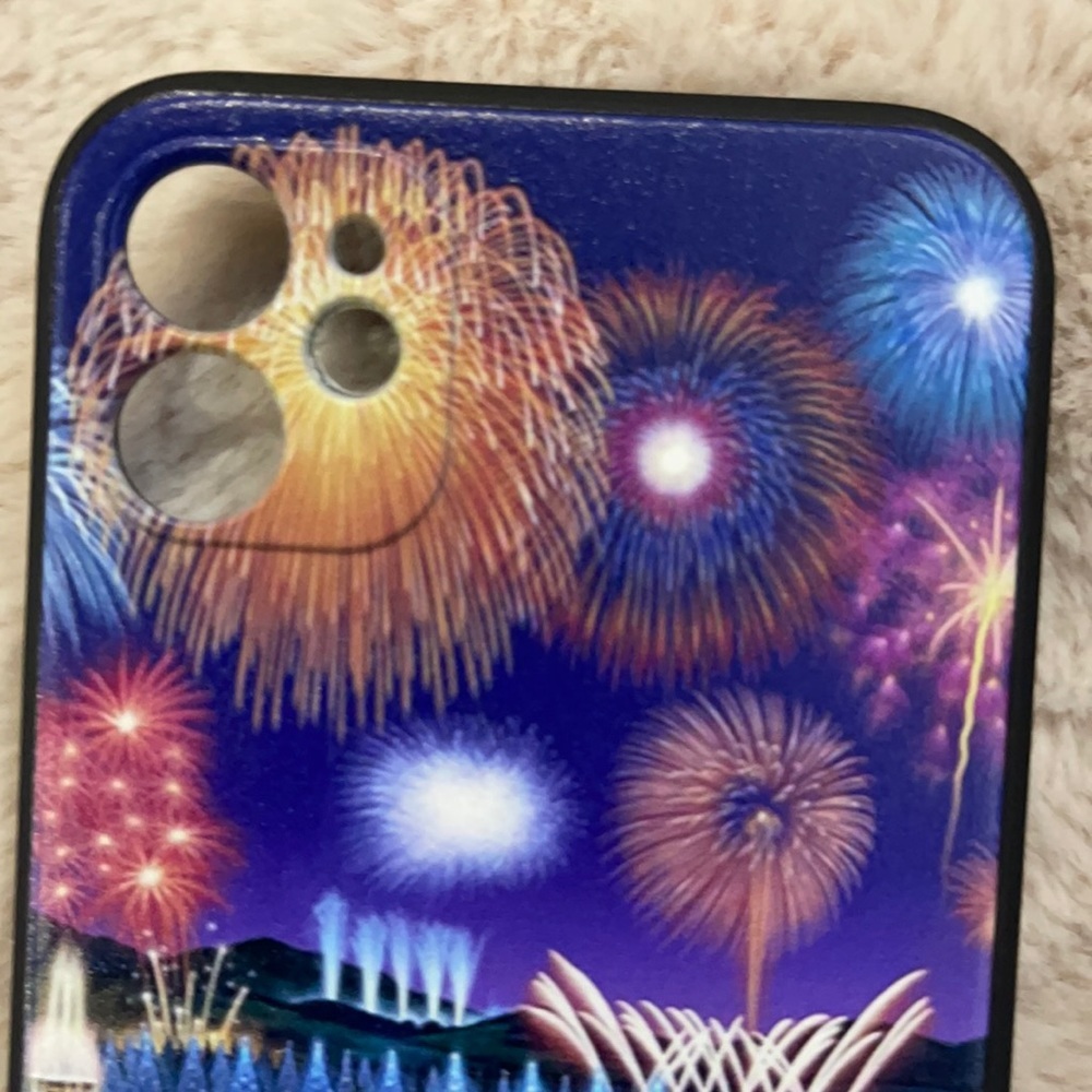 New Disney fireworks phone case iPhone 11 - Picture 3 of 10